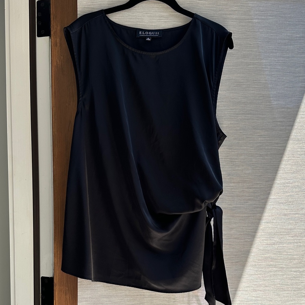 Eloquii Black Sleeveless Blouse size 16